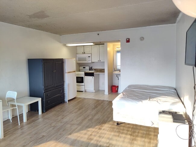 Building Photo - 2506 S Ocean Blvd Unit 3 Rental
