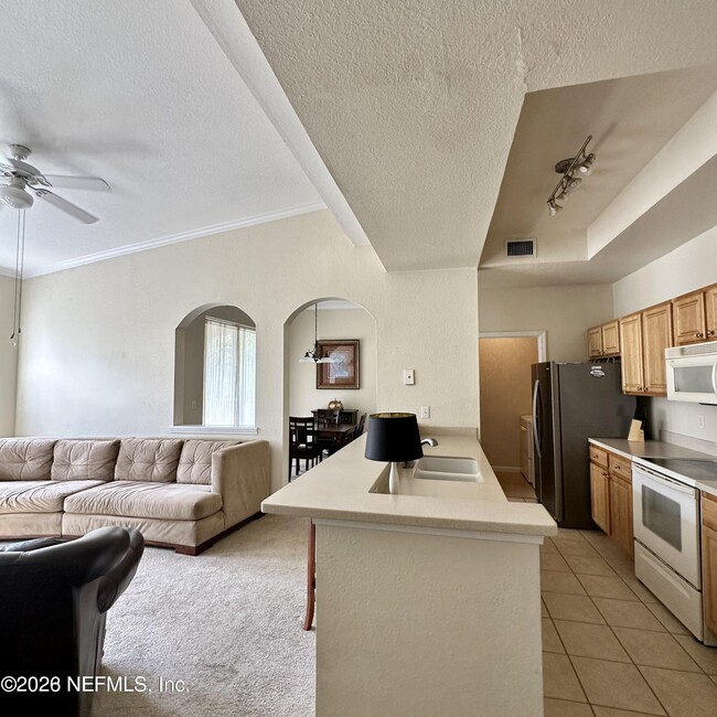 Photo - 10075 GATE N Pky Unit 1904