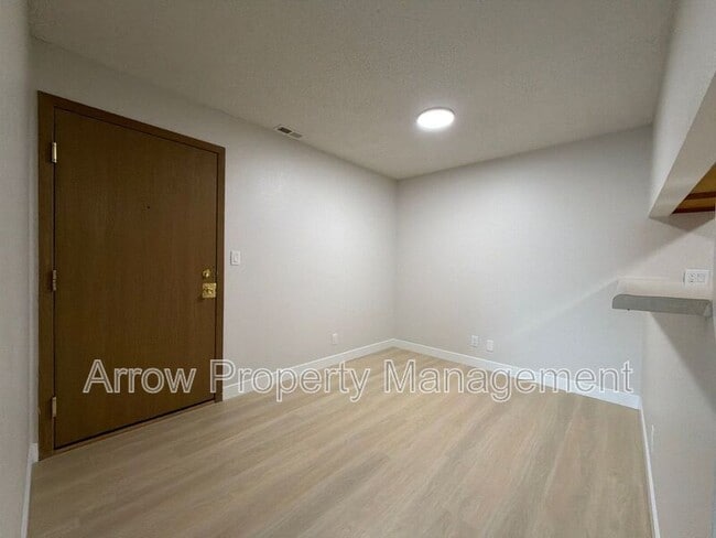 Photo - 2380 N 44th St Unidad 8