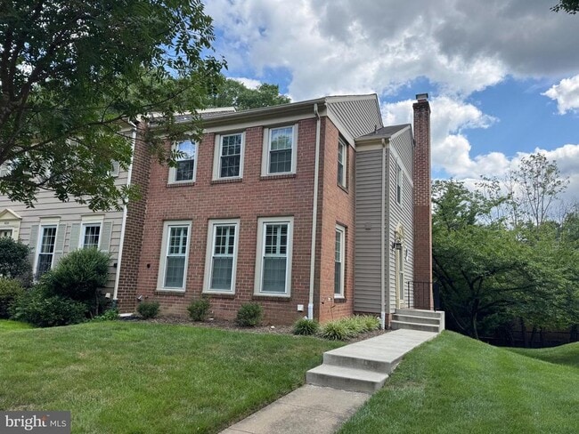 Building Photo - 9657 Masterworks Dr Rental