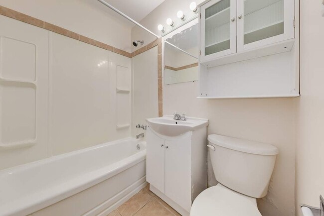 Photo - Rosewood Manor