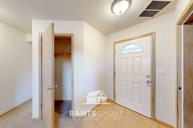 Photo - Great Location! Quiet Neighborhood!