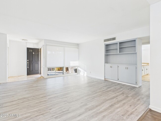 Photo - 6501 N 17th Ave Unit 208