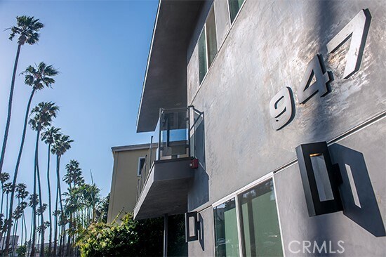 Building Photo - 947 4th St Unit D