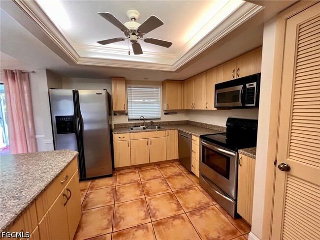 Photo - 4116 SW 9th Pl