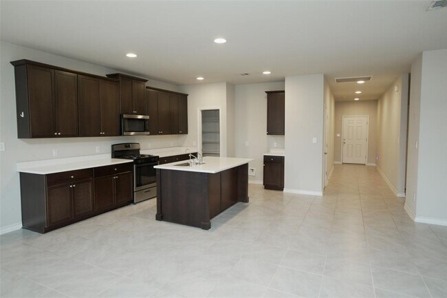 Photo - 8052 Massa Dr