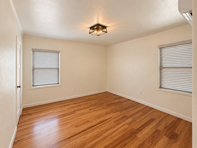 1110 Fulton Ln