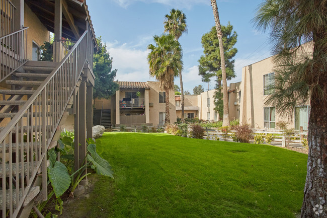 Parkside La Palma Apartments For Rent in Anaheim, CA | ForRent.com