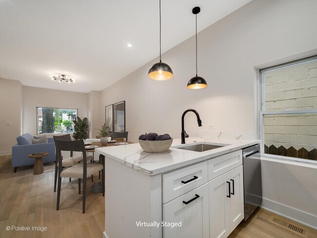 Photo - 2142 N Maplewood Ave