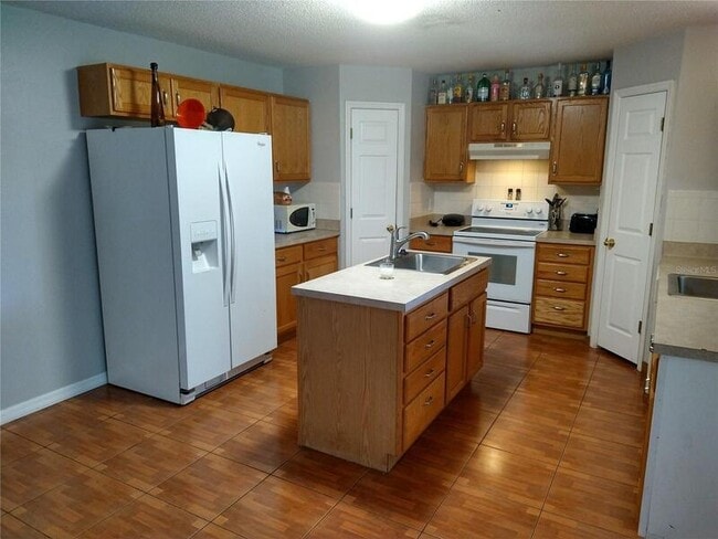 Photo - 4531 Willamette Cir