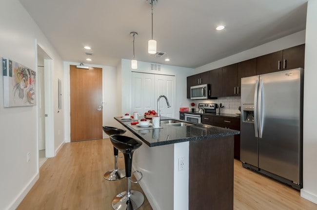 Cititower Apartments For Rent In Orlando Fl Forrent Com