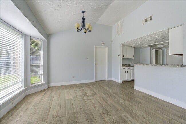 Photo - 7506 Stone Pine Ln