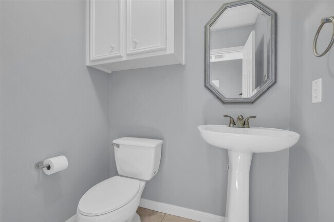Photo - 1417 W Webster St