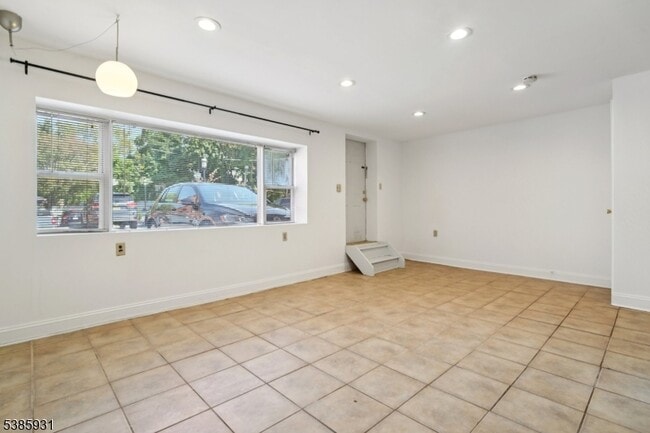 Photo - 109 S Orange Ave Unit Rear