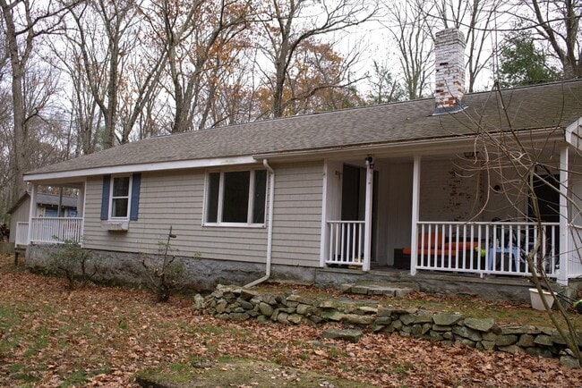 Photo - 139 Grove St