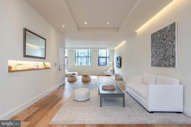 725 Chestnut St Unit 2