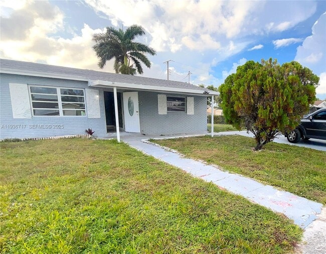 Photo - 20500 NW 28th Ave