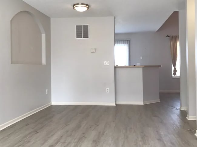 Photo - Beautiful end condo in great Powell location!!