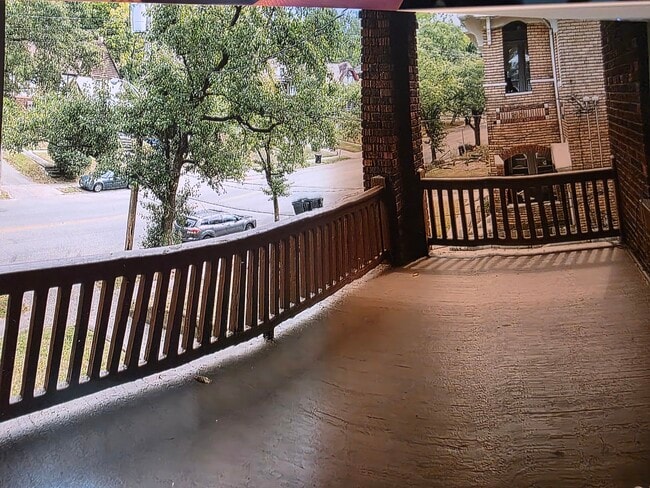 Photo - 735 E Mitchell Ave Unit 2nd floor