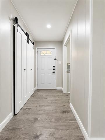 Photo - 1005 Oakwood Ln