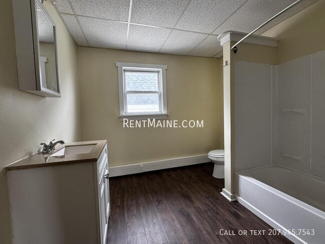 8 Bellevue St Unit 2