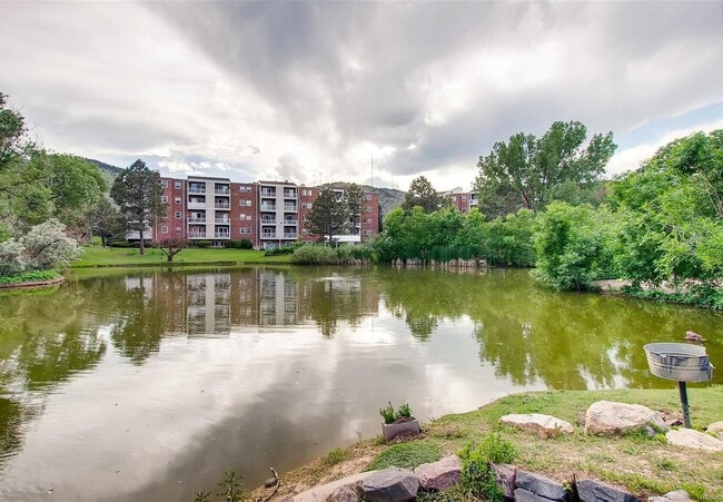 Property grounds - 1150 Golden Cir Unit 108