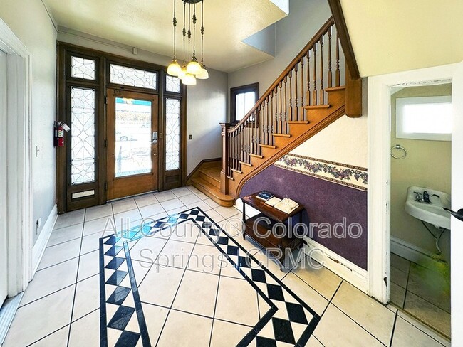 Photo - 815 N Nevada Ave Unit 205