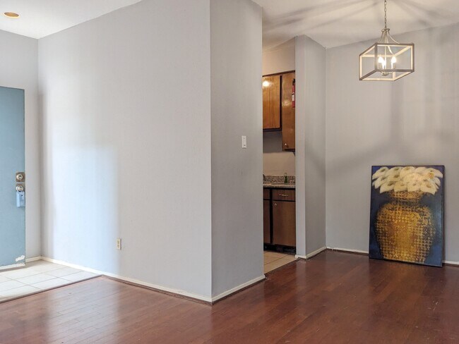 Photo - 7950 N Stadium Dr Unit 215