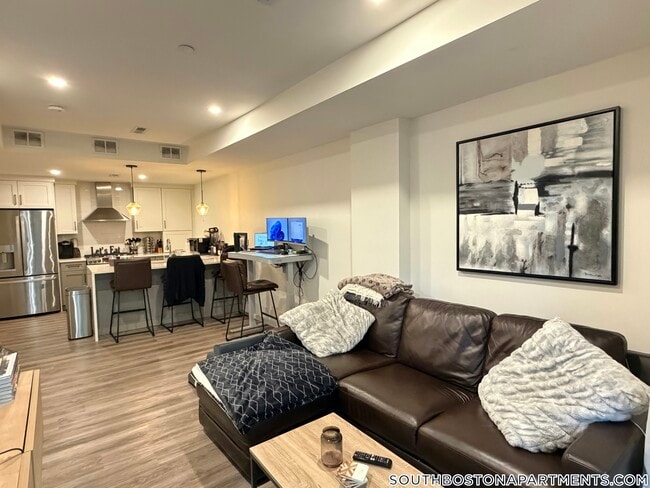 Photo - 9 Douglas St Unit 1