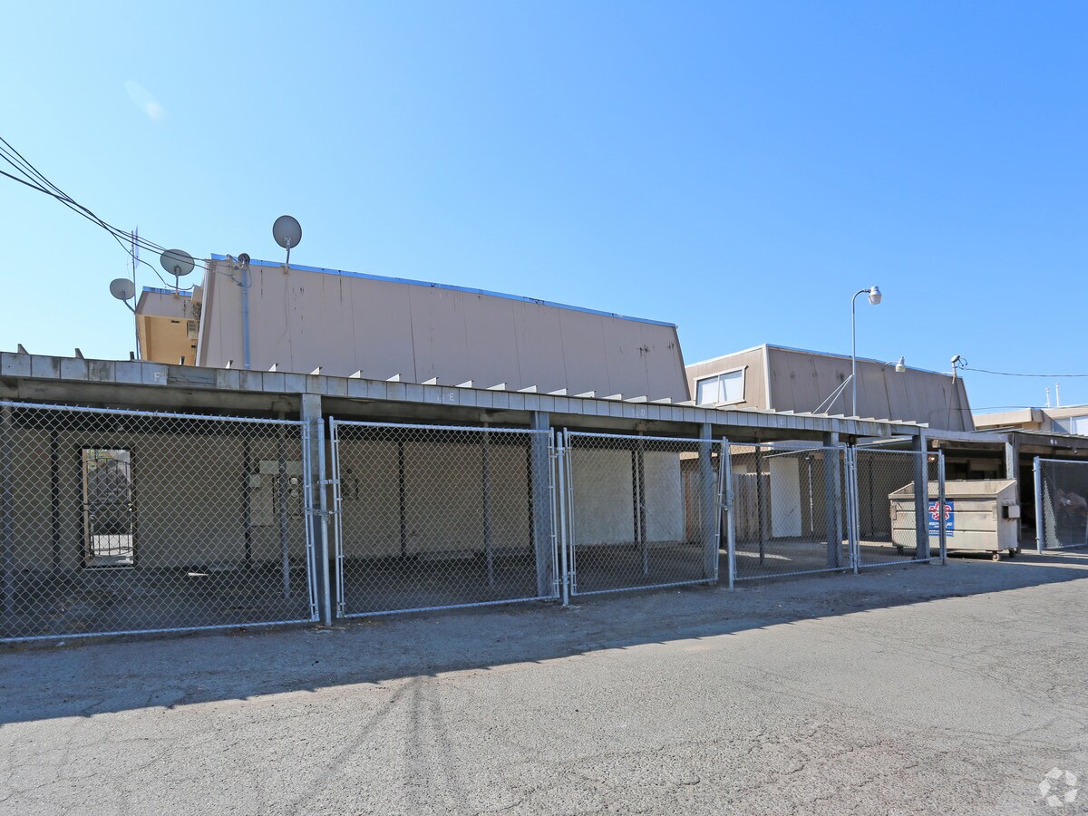 Photo - 1366-1394 San Ramon Ave