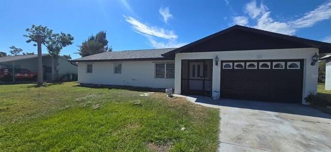 Building Photo - 526 Reading St NW