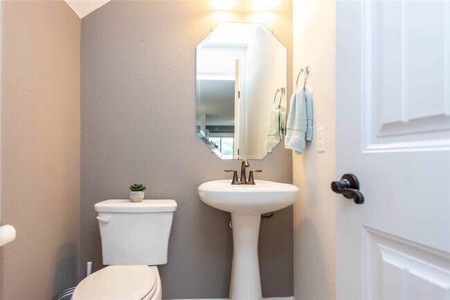 Photo - 5701 Gunnison Turn Rd