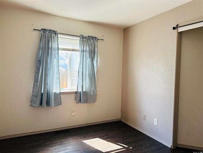 Photo - 755 Monte Vista Way