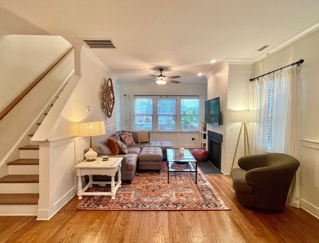 Photo - Beautiful Craftsman home near Duke!