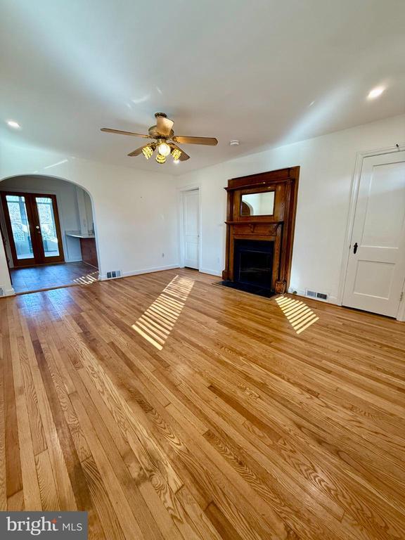 Photo - 5713 19th St N