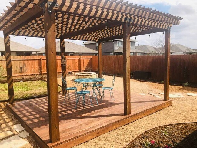 Photo - 448 Mallow Dr