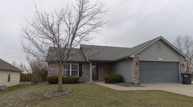 Photo - Comfort & Convenience on Crow Court