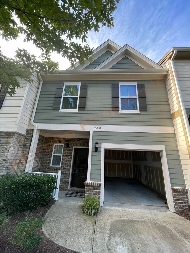 Building Photo - Beautiful 3-bedroom, 2.5-bath townhome