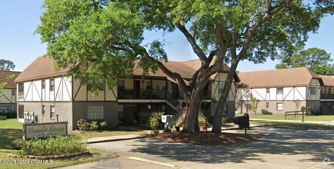 Building Photo - 2989 Sir Hamilton Cir Unit 9 Rental