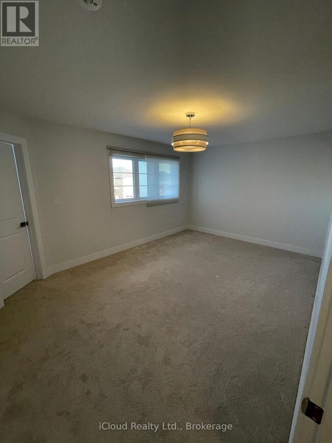 Photo - 167 Forest Creek Dr