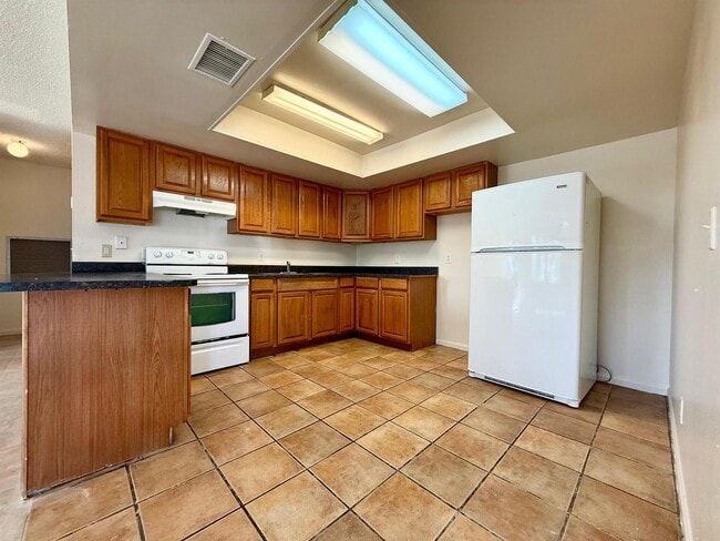 Photo - 411 55th St Unit 411