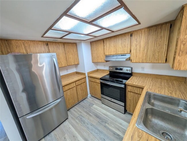 Photo - 11513 Valencia Dr