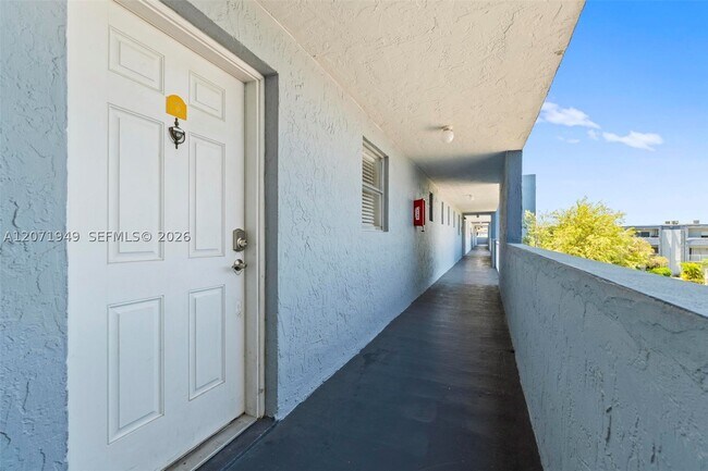 Photo - 9375 Fontainebleau Blvd Unit L314