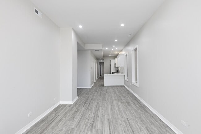 Photo - 3621 S Winchester Ave Unidad 1