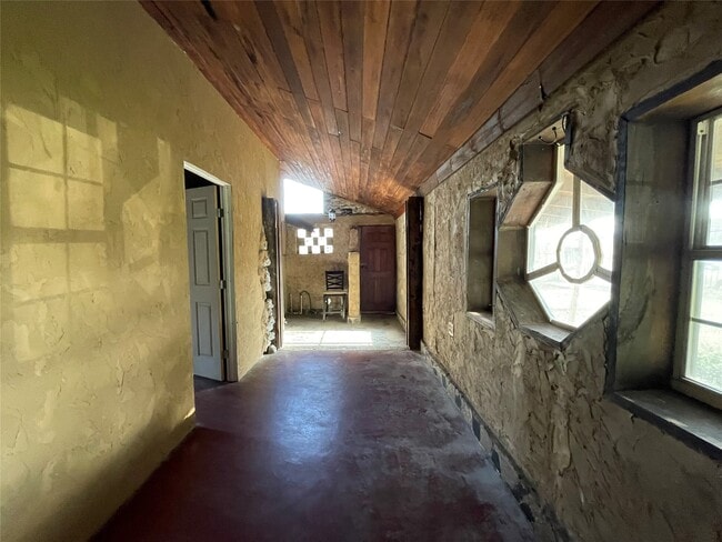 Photo - 4920 W 34th St