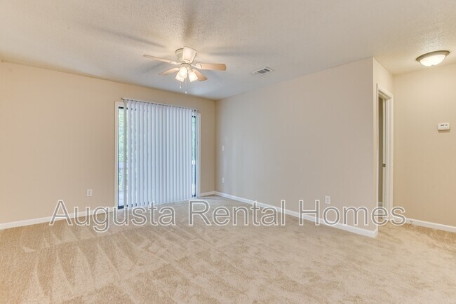Photo - 3510 Woodlake Rd