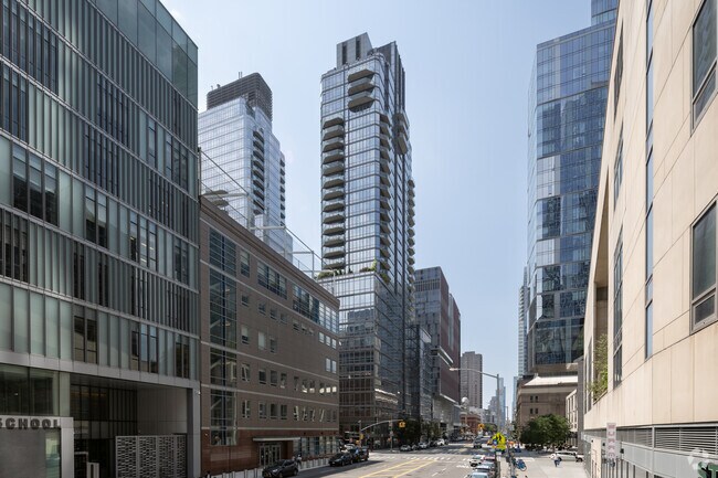 Photo - 10 West End Ave