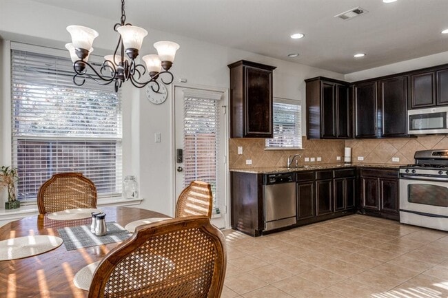 Photo - 10300 Laredo Dr