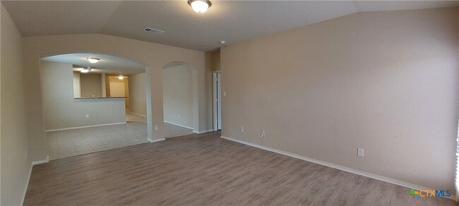 Building Photo - 1556 Birmingham Dr