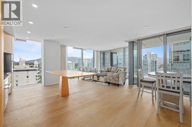 1568 Alberni St Unit 140X